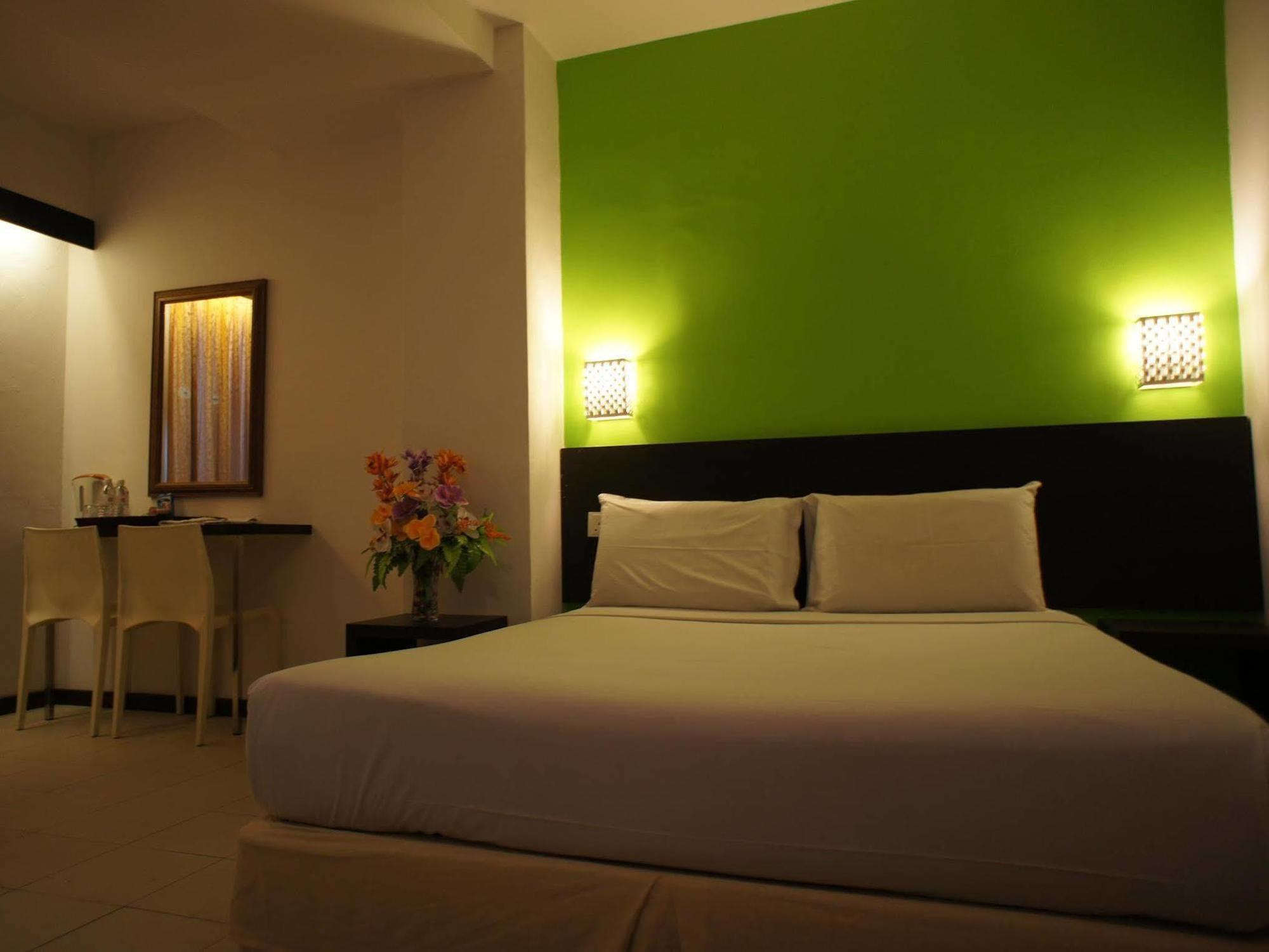Meldrum Hotel Johor Bahru Eksteriør bilde